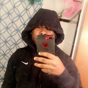 Meet your Posher, Pierre